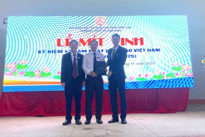 Trường THPT Võ Văn Kiệt long trọng tổ chức kỷ niệm 43 năm ngày nhà giáo Việt Nam (20/11/1982-20/11/2025)